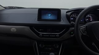 Used 2019 Tata Nexon [2017-2020] XZA Plus Dual Tone Roof AMT Petrol Petrol Automatic interior MUSIC SYSTEM & AC CONTROL VIEW