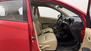 Used 2015 Honda Brio [2011-2016] S MT Petrol Manual interior RIGHT SIDE FRONT DOOR CABIN VIEW