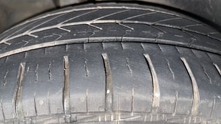 Used 2013 Maruti Suzuki Ertiga [2012-2015] ZDi Diesel Manual tyres RIGHT REAR TYRE TREAD VIEW