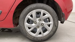 Used 2020 Hyundai Grand i10 [2017-2020] Sportz 1.2 Kappa VTVT Petrol Manual tyres LEFT REAR TYRE RIM VIEW