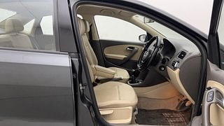 Used 2015 volkswagen Vento 1.6L Highline Petrol Petrol Manual interior RIGHT SIDE FRONT DOOR CABIN VIEW