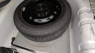 Used 2015 Ford Fiesta Classic [2012-2015] 1.6 Duratec Titanium Petrol Manual tyres SPARE TYRE VIEW