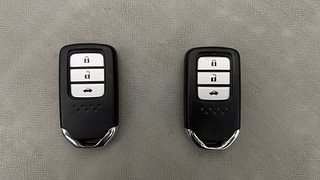 Used 2017 Honda City [2017-2020] VX Petrol Manual extra CAR KEY VIEW