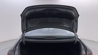 Used 2015 Hyundai Fluidic Verna 4S [2015-2017] 1.6 VTVT S (O) AT Petrol Automatic interior DICKY DOOR OPEN VIEW