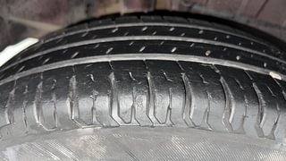 Used 2018 Maruti Suzuki Dzire [2017-2020] VXI Petrol Manual tyres RIGHT REAR TYRE TREAD VIEW