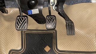 Used 2017 Maruti Suzuki Ciaz Zeta 1.4 MT Petrol Manual interior PEDALS VIEW