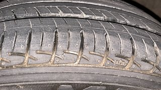 Used 2019 Hyundai Grand i10 [2017-2020] Magna 1.2 Kappa VTVT Petrol Manual tyres LEFT FRONT TYRE TREAD VIEW