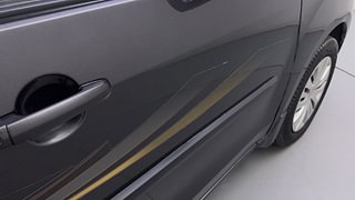 Used 2012 Maruti Suzuki Ertiga [2012-2015] ZDi Diesel Manual dents MINOR SCRATCH