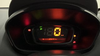 Used 2018 Renault Kwid [2015-2019] 1.0 RXT AMT Petrol Automatic interior CLUSTERMETER VIEW