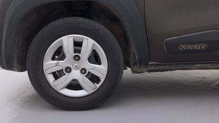 Used 2016 Renault Kwid [2015-2019] RXT Petrol Manual tyres LEFT FRONT TYRE RIM VIEW