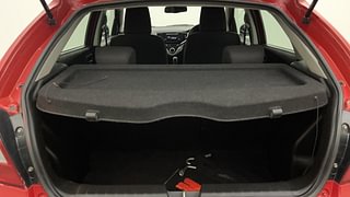 Used 2017 Maruti Suzuki Baleno [2015-2019] Zeta AT Petrol Petrol Automatic interior DICKY INSIDE VIEW