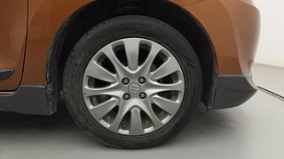 Used 2018 Maruti Suzuki Baleno [2015-2019] Alpha AT Petrol Petrol Automatic tyres RIGHT FRONT TYRE RIM VIEW