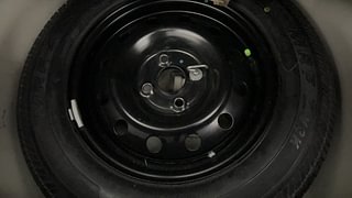 Used 2015 Maruti Suzuki Swift [2011-2017] VXi Petrol Manual tyres SPARE TYRE VIEW
