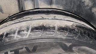 Used 2017 Maruti Suzuki Ciaz Zeta 1.4 MT Petrol Manual tyres RIGHT REAR TYRE TREAD VIEW