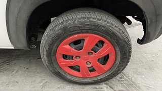 Used 2018 Renault Kwid [2015-2019] 1.0 RXT AMT Petrol Automatic tyres LEFT REAR TYRE RIM VIEW