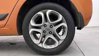 Used 2020 Hyundai Elite i20 [2018-2020] Asta (O) CVT Petrol Automatic tyres LEFT REAR TYRE RIM VIEW