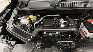 Used 2023 Renault Kiger RXT (O) MT Petrol Manual engine ENGINE RIGHT SIDE VIEW