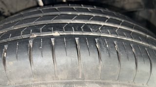 Used 2024 maruti-suzuki Baleno Delta AMT Petrol Petrol Automatic tyres RIGHT FRONT TYRE TREAD VIEW