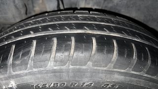 Used 2020 Maruti Suzuki Swift [2017-2021] VXi Petrol Manual tyres RIGHT REAR TYRE TREAD VIEW