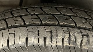 Used 2017 Maruti Suzuki Alto 800 [2016-2019] Lxi Petrol Manual tyres RIGHT FRONT TYRE TREAD VIEW