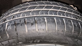Used 2018 Maruti Suzuki Baleno [2015-2019] Alpha AT Petrol Petrol Automatic tyres RIGHT REAR TYRE TREAD VIEW