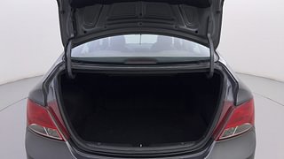 Used 2015 Hyundai Fluidic Verna 4S [2015-2017] 1.6 VTVT S (O) AT Petrol Automatic interior DICKY INSIDE VIEW
