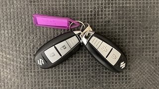 Used 2018 maruti-suzuki Vitara Brezza ZDI PLUS Dual Tone Diesel Manual extra CAR KEY VIEW