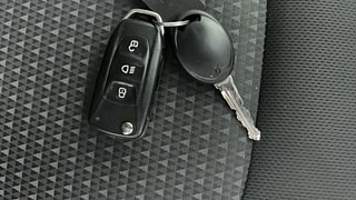 Used 2019 Tata Tiago [2016-2020] Revotron XZA AMT Petrol Automatic extra CAR KEY VIEW