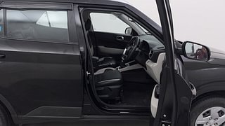 Used 2022 Hyundai Venue SX 1.2 Petrol Petrol Manual interior RIGHT SIDE FRONT DOOR CABIN VIEW