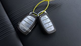Used 2021 Hyundai New i20 Asta 1.0 Turbo IMT Petrol Manual extra CAR KEY VIEW