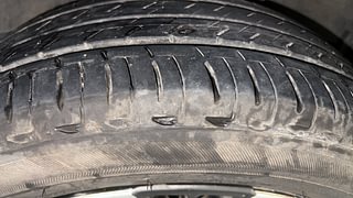 Used 2017 Honda City [2017-2020] VX Petrol Manual tyres LEFT REAR TYRE TREAD VIEW