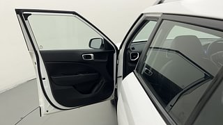 Used 2020 Hyundai Venue [2019-2022] SX Plus 1.0 Turbo DCT Petrol Automatic interior LEFT FRONT DOOR OPEN VIEW
