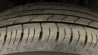 Used 2023 Renault Kiger RXT (O) MT Petrol Manual tyres RIGHT FRONT TYRE TREAD VIEW