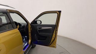 Used 2017 Maruti Suzuki Vitara Brezza [2016-2020] ZDI PLUS Dual Tone Diesel Manual interior RIGHT FRONT DOOR OPEN VIEW