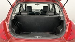 Used 2014 Maruti Suzuki Swift [2011-2017] VXi Petrol Manual interior DICKY INSIDE VIEW