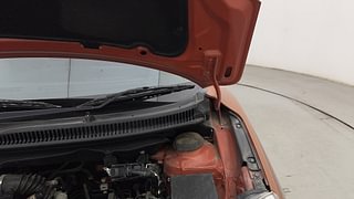 Used 2018 Maruti Suzuki Baleno [2015-2019] Alpha AT Petrol Petrol Automatic engine ENGINE LEFT SIDE HINGE & APRON VIEW