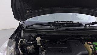 Used 2013 Maruti Suzuki Ertiga [2012-2015] ZDi Diesel Manual engine ENGINE RIGHT SIDE HINGE & APRON VIEW