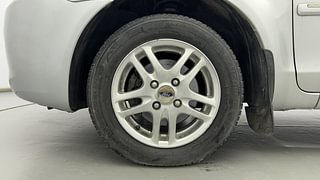 Used 2011 Ford Fiesta [2008-2011] SXi 1.6 ABS Petrol Manual tyres LEFT FRONT TYRE RIM VIEW