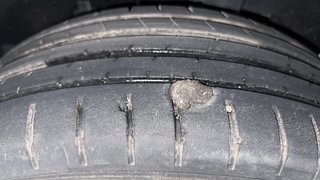 Used 2021 Toyota Glanza [2019-2022] G CVT Petrol Automatic tyres LEFT REAR TYRE TREAD VIEW