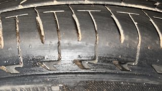 Used 2022 Maruti Suzuki Celerio ZXi Petrol Manual tyres RIGHT FRONT TYRE TREAD VIEW