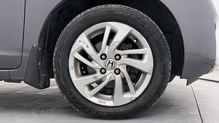 Used 2017 Honda Jazz [2015-2019] VX Diesel Diesel Manual tyres RIGHT FRONT TYRE RIM VIEW