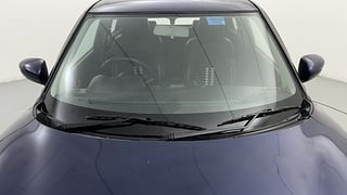 Used 2020 Maruti Suzuki Swift [2017-2021] VXi Petrol Manual exterior FRONT WINDSHIELD VIEW