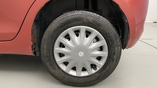 Used 2014 Maruti Suzuki Swift [2011-2017] VXi Petrol Manual tyres LEFT REAR TYRE RIM VIEW