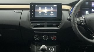 Used 2023 Renault Kiger RXT (O) MT Petrol Manual interior MUSIC SYSTEM & AC CONTROL VIEW