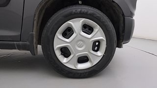 Used 2020 maruti-suzuki S-Presso VXI Plus Petrol Manual tyres RIGHT FRONT TYRE RIM VIEW