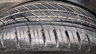 Used 2023 Tata Altroz XZ 1.2 Petrol Manual tyres LEFT REAR TYRE TREAD VIEW