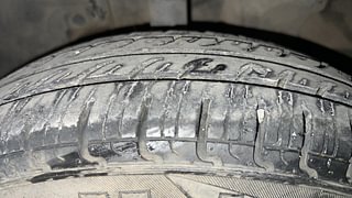 Used 2016 Renault Kwid [2015-2019] RXT Petrol Manual tyres LEFT FRONT TYRE TREAD VIEW