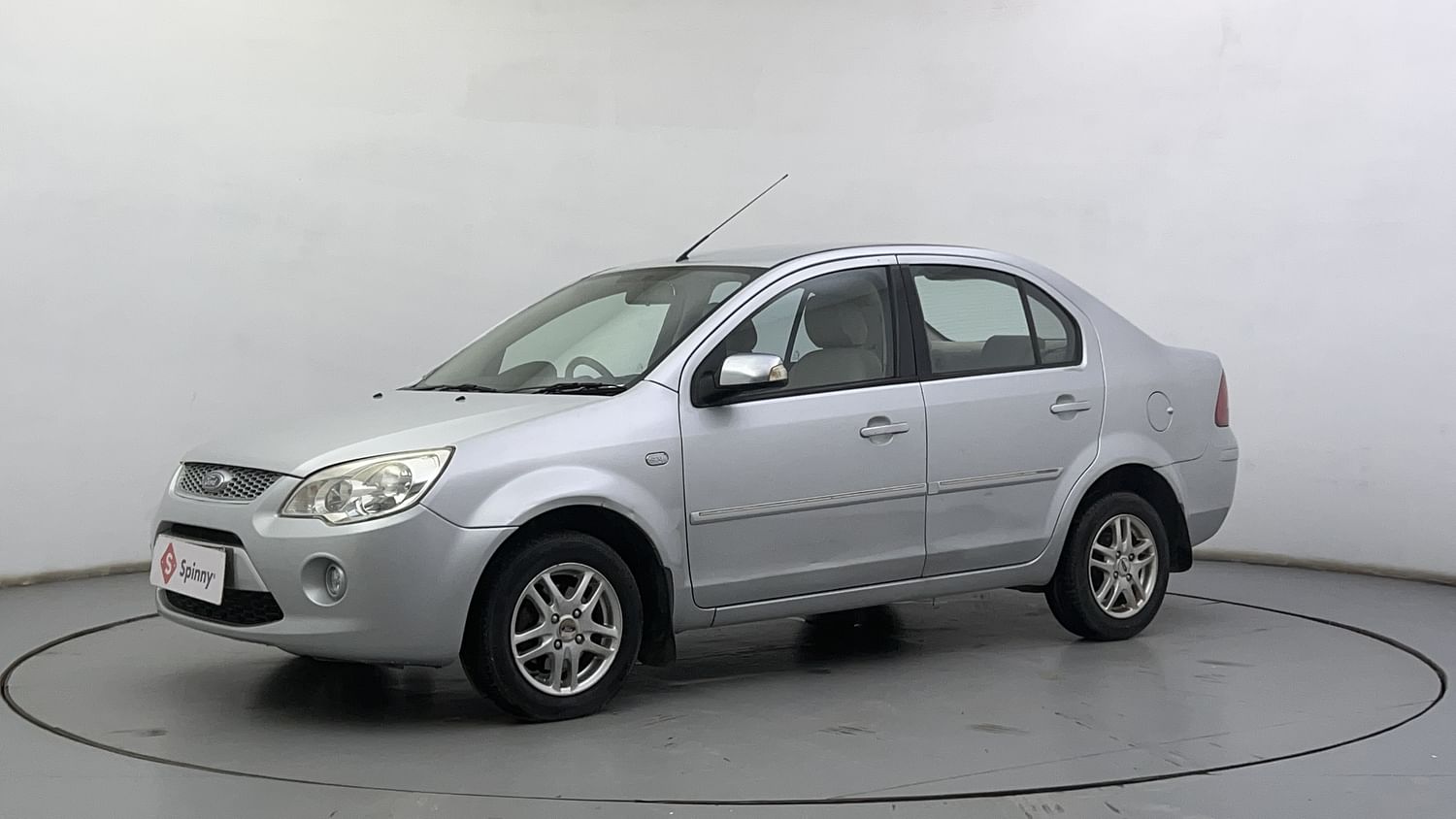 LEFT FRONT CORNER VIEW