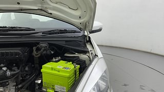 Used 2019 Tata Tiago [2016-2020] Revotron XZA AMT Petrol Automatic engine ENGINE LEFT SIDE HINGE & APRON VIEW