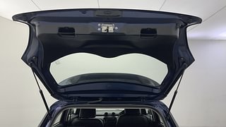 Used 2020 Maruti Suzuki Swift [2017-2021] VXi Petrol Manual interior DICKY DOOR OPEN VIEW